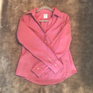 Women’s Brooks Brothers non-iron button up blouse
